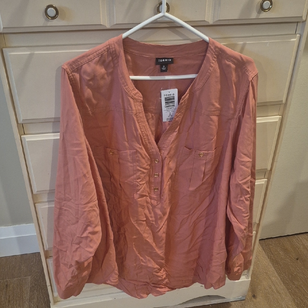 Torrid Women's Peach Button-Front Blouse